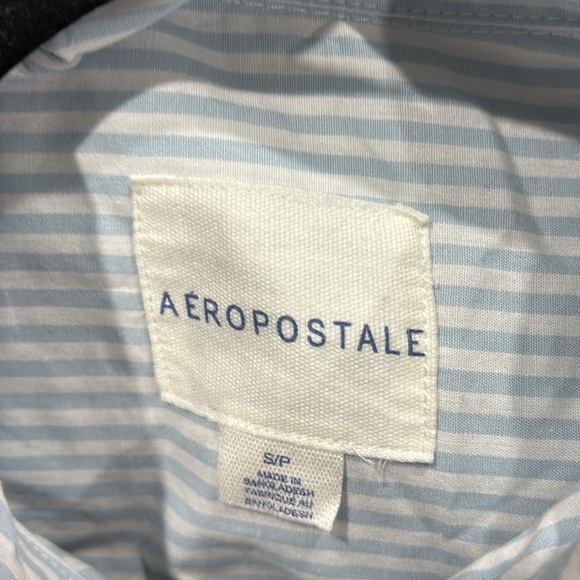 AEROPOSTALE 100% cotton blue and white pinstriped button down BNWT - Picture 4 of 5